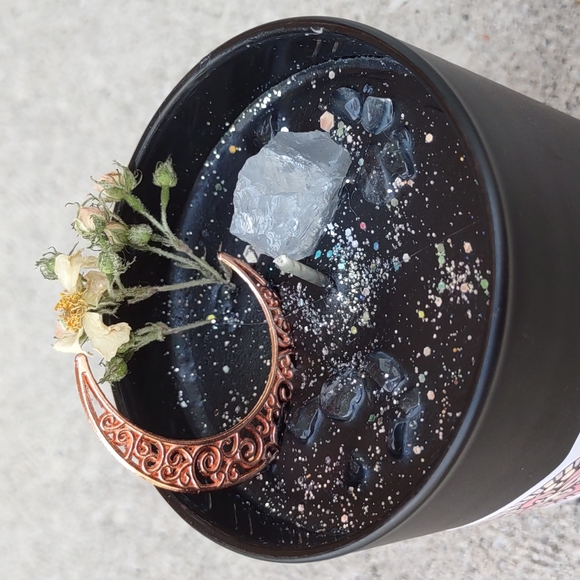 Lunar Eclipse 6oz Hand Poured Candle - Picture 16 of 16